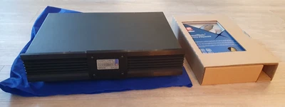 *** IsoTek EVO3 Aquarius, schwarz, Netzfilter 6 Steckplätze, inkl. Netzkabel *** - Bild 1 von 4