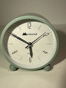 Alarm Clock 4 inch Round Silent Analog Alarm Clock Non Ticking with Night Light - Picture 1 of 18
