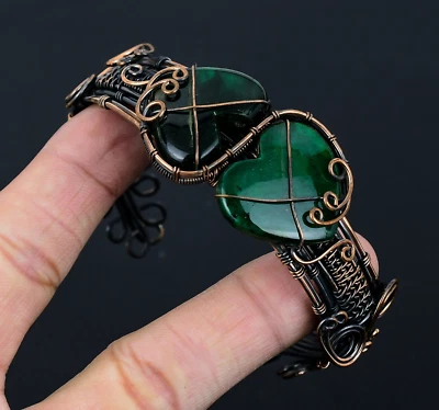 Brazalete ajustable hecho a mano envuelto en alambre de cobre piedras preciosas Labra flash verde Foto 1 de 4