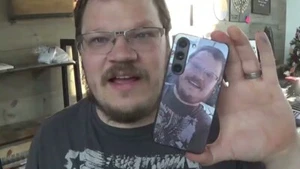 Printable UV Cell Phone Cases! - Picture 1 of 78