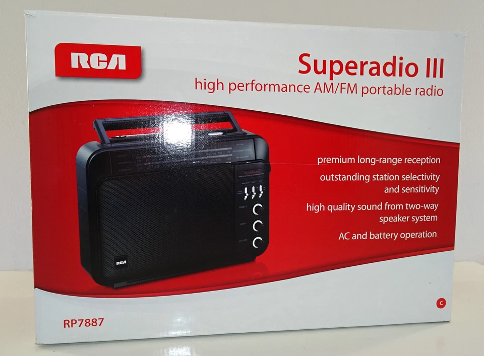 RCA SuperRadio III  RP7887  High Performance AM/FM Portable Radio    New in Box - Image 1 of 4