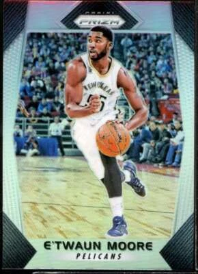 E'Twaun Moore Card 2017-18 Panini Prizm Prizms Silver #128  - Image 1 of 2