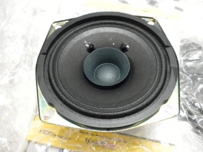 Altavoz delantero Honda Goldwing 1800 2001-05 #39130-MCA-003 Foto 1 de 3