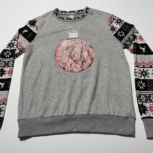 Tru Self Women’s small grey shirt long sleeves with SNOWFLAKES - Picture 1 of 9