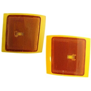 New Set Of 2 Side Marker Light Lens And Housing Fits 1994-2002 Chevrolet C2500 - Picture 1 of 6