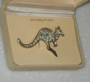 VINTAGE 1970s 24ct GOLD PLATED KANGAROO BROOCH MANHATTAN COLLECTION BOXED - Imagen 1 de 8
