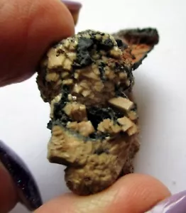 Espécimen mineral muy raro de coleccionistas de poldervaartita - Imagen 1 de 5