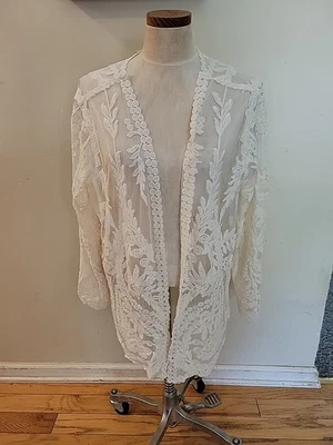 Ultra Pink Blouse Womens Plus SZ 3X Ivory 3/4 Sleeve Plus Crotchet Cardigan  - Image 1 of 4