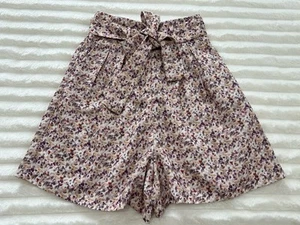 ZARA Womens Printed Paperbag Waist Bermuda Shorts Pastel Painted Art Print Sz XS - Picture 1 of 8