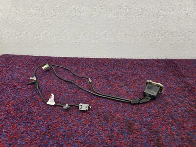 CHRYSLER 300 SRT8 11-14 OEM CONSOLE HUB MEDIA AUX AUXILIARY USB ADAPTER PORT - Image 1 of 4