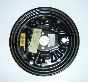 Original VW Bremsträger Back Plate Passat 4motion Santana rechts 357609426D NEU - Bild 1 von 1