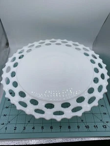 VINTAGE WESTMORELAND MILK GLASS FOOTED CAKE STAND DORIC LACED EDGE PATTERN - Picture 1 of 8