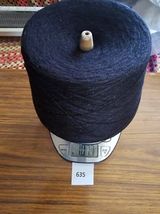KNITTING MACHINE YARN ON CONE 2 PLY BLACK ACRYLIC 1077 GRAMS (635) - Picture 1 of 2