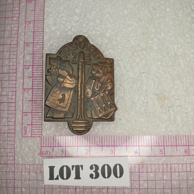 Vintage Carnival Fasnacht 1973 Swiss Pin 1/1 LOT 300 - Bild 1 von 3