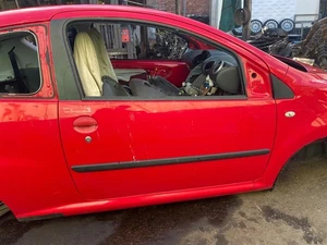 PEUGEOT 107 3DR 2005-2014 DOOR BARE (FRONT DRIVER SIDE) IN RED CODE KJH - Picture 1 of 2