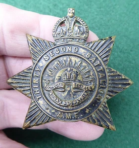 AUSTRALIAN 1930-42 PERIOD 32ND INFANTRY BTN THE  FOOTSCRAY REGIMENT HAT BADGE - Picture 1 of 3