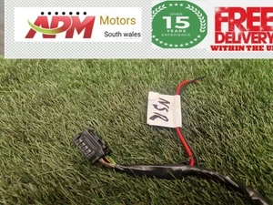 PEUGEOT 308 HATCHBACK 5 PUERTAS TRASERO N/s BOMBILLA CONECTOR MULTIENCHUFE - Imagen 1 de 8