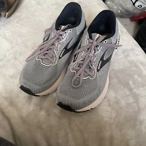 brooks running shoes 7.5 - Picture 1 of 6