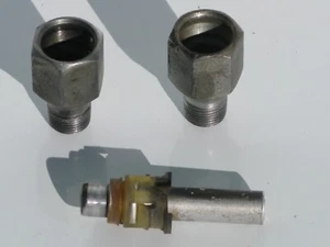 AUTOMOTIVE AC Compressor Fittings / Adapter Hose - Picture 1 of 4