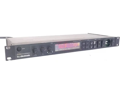 TC Electronics FXMAN003 M-One Dual Effects Processor - Image 1 of 4