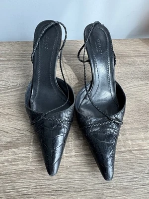 Gucci Black Embossed Leather Pointed Slingback Heels 37.5 - Image 1 of 4