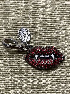Super Rare Juicy Bite My Couture  Red Limited 2011 Lips Kiss Halloween Charm