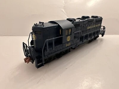 Life Like N Scale 7114 GP18 N&W #920 Hi Nose W/dynamic Brakes - Image 1 of 4