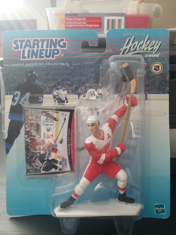 Vintage STARTING LINEUP HOCKEY 1999-2000 NICKLAS LIDSTROM DETROIT RED WINGS Cover