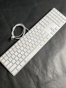 Apple A1843 Wireless Rechargeable Bluetooth Magic Keyboard With Numeric Keypad - Picture 1 of 9