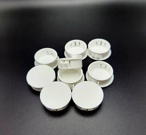 Paquete de 20 tapones de orificio acanalados con bloqueo de nailon cubiertas de cúpula blanca acabado mate - Imagen 1 de 12