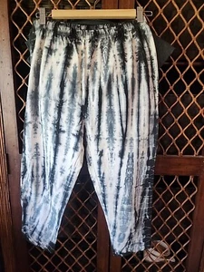 EUC Roaman's Damen Capri Legging M Medium Stretch Batik schwarz weiß Hose - Bild 1 von 8