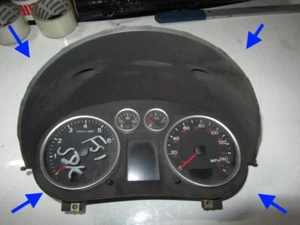 Audi A2 1.6 FSI  Instrument Cluster SPEEDO CLOCKS LOW 58k miles PERFECT GENUINE - Picture 1 of 8