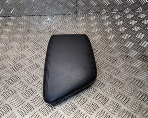 Nissan Juke F16e 2019-2024 Armrest - Picture 1 of 3