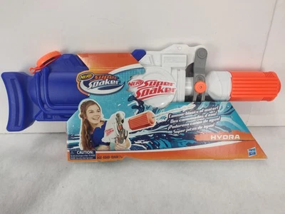 NERF SUPER SOAKER HYDRA WATER BLASTER, 65 Onzas Líquidas Capacidad Tanque Hasbro Foto 1 de 4