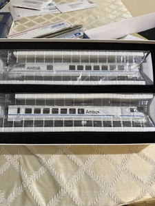 Rapido HO SCALE PASSENGER CAR AMTRAK RTL TURBOLINER ROHR TURBOLINER-X2000 - Picture 1 of 2