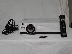 Eiki film projector - Picture 1 of 5