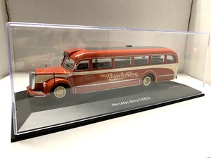 Autobus Mercedes-Benz O 6600 'Der Reiseliebling' (Escala 1:43) Autocar, Schuco - Foto 1 di 16