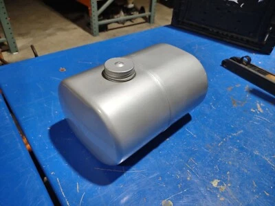 Wheel Horse Suburban 400 550 401 551 Fuel Tank Gas Tank - Image 1 of 4