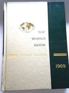 1969 The World Book: Year Book, (Hardcover) take a look back at events from 1968 - Bild 1 von 12