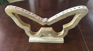 Glam Holz offen Schmetterling mit rosa Perlen Rand Frühling Home Decor 14" x 9" x 2,5" - Bild 1 von 4