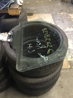 Стекло задней двери со стороны водителя для Mitsubishi Galant 2004 2005 2006 2007 2008 2009 годов выпуска - Изображение 1 из 3