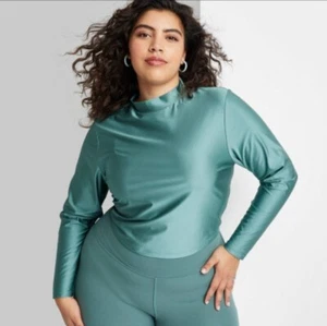 🐻 Women's Long Sleeve Mock Turtleneck T-Shirt Satin- Wild Fable Sz S Green - Picture 1 of 3