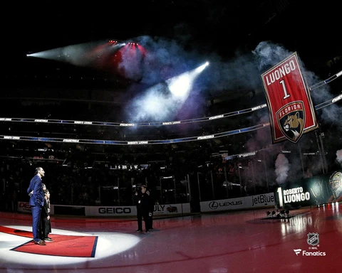 Roberto Luongo Florida Panthers Unsigned Jersey Retirement Night 8" x 10" Photo Cover