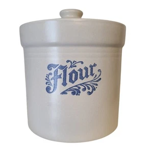 Vintage Pfaltzgraff Yorktowne Stoneware Flour Canister W Lid 3.5 Qt. Made In USA - Picture 1 of 15