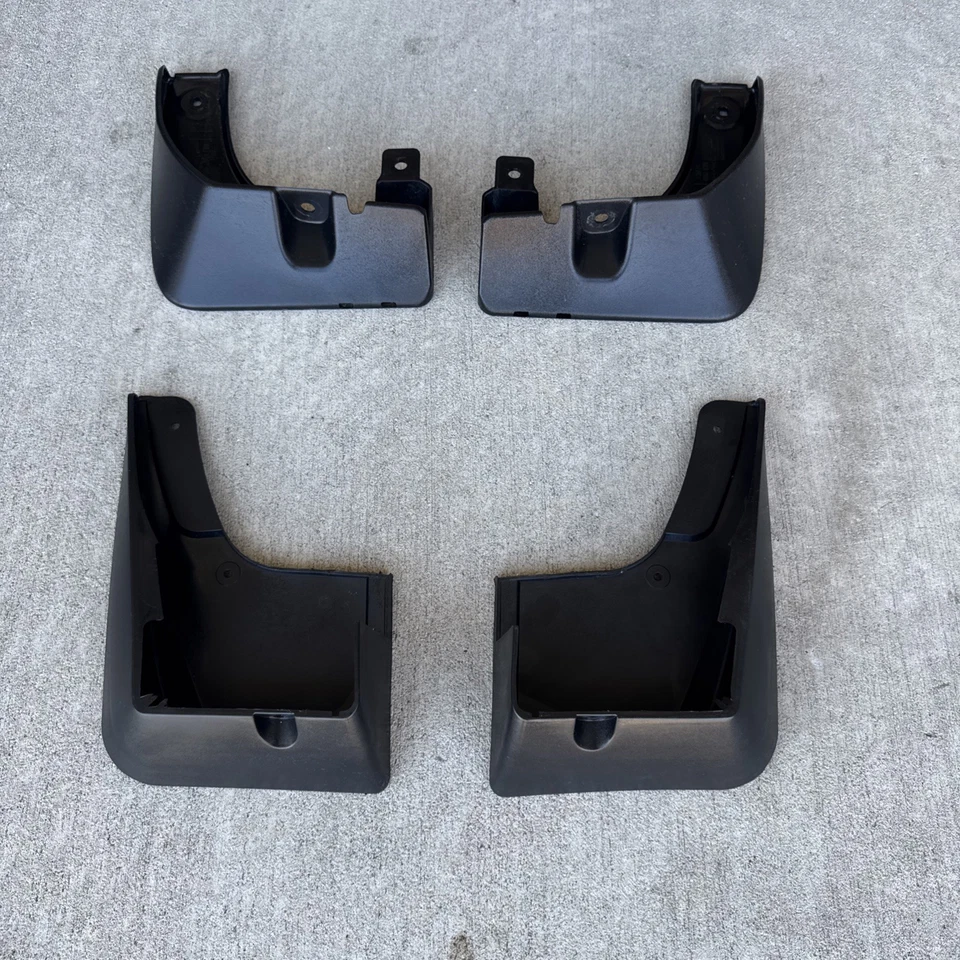 Guardabarros delanteros + traseros negros para Kia Sorento 2002-2024 4 piezas Foto 1 de 1