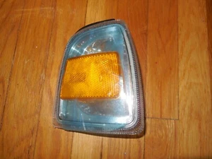 NOS 2006-2011 Ford Ranger Side Marker Lamp Asy RH 6L5Z-15A201-AA - Picture 1 of 3