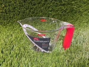 OXO Good Grips 2-Cup (500ml) Clear Plastic Angled Measuring Cup - NEW - Picture 1 of 3
