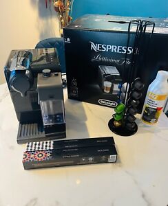 DeLonghi Lattissima Touch EN550 Nespresso Coffee/Cappuccino Pod Machine - Black