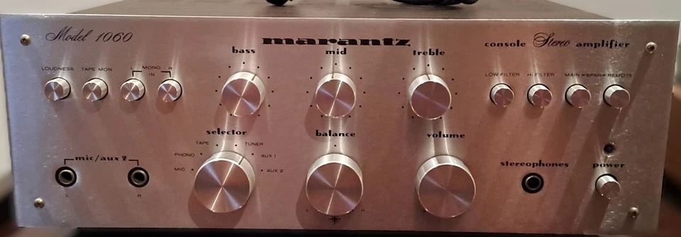 AMPL. INTERGRATO MARANTZ mod. 1060.................................... splendido - Immagine 1 di 1