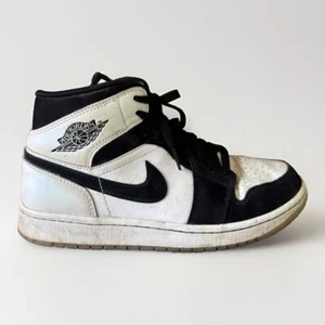 Size 9 - Jordan 1 Mid SE Diamond (DH6933-100) Basketball Sneakers Shoes - Picture 1 of 14